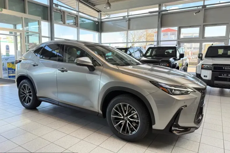 Lexus NX 450h din 2026 cu 15 km - oferta LEX213585 - foto 3
