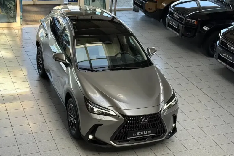 Lexus NX 450h din 2026 cu 15 km - oferta LEX213585 - foto 4
