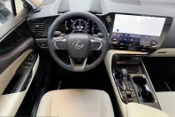 Lexus NX 450h din 2026 cu 15 km - oferta LEX213585 - foto 15