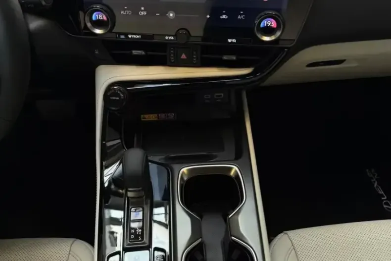 Lexus NX 450h din 2026 cu 15 km - oferta LEX213585 - foto 17