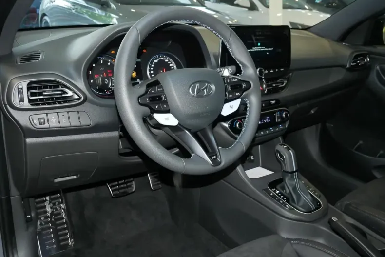 Hyundai i30 din 2024 cu 17.800 km - oferta HYU213589 - foto 8