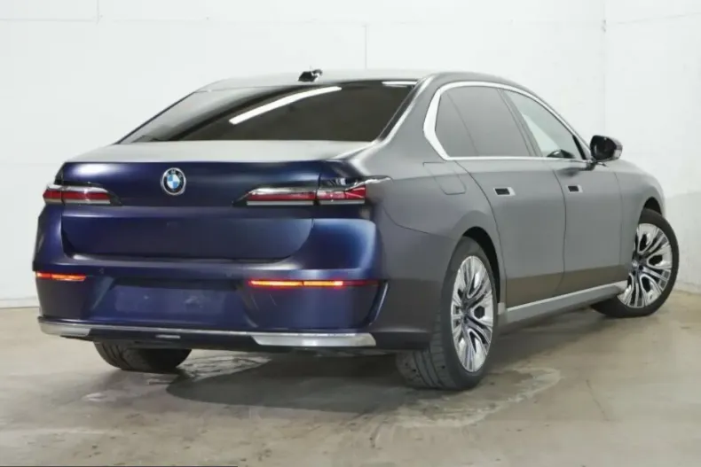 BMW 740 (Seria 7) din 2025 cu 40.000 km - oferta BMW213591 - foto 5