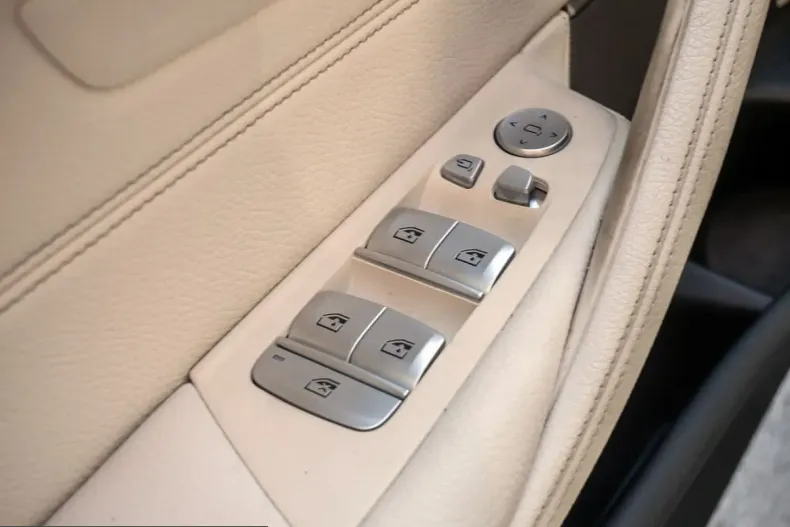 BMW 530 (Seria 5) din 2022 cu 59.571 km - oferta BMW213594 - foto 19