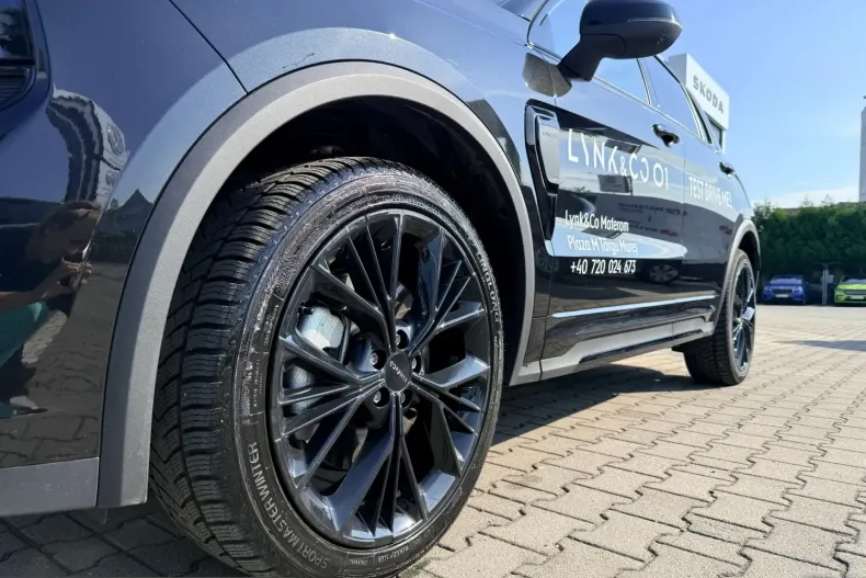 Lynk & Co 01 din 2025 cu 7.600 km - oferta LYN213597 - foto 6