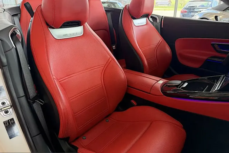 Mercedes-Benz SL 63 AMG (Clasa SL) din 2022 cu 14.300 km - oferta MER213600 - foto 12
