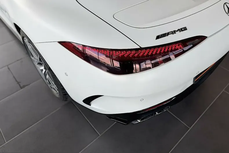 Mercedes-Benz SL 63 AMG (Clasa SL) din 2022 cu 14.300 km - oferta MER213600 - foto 18