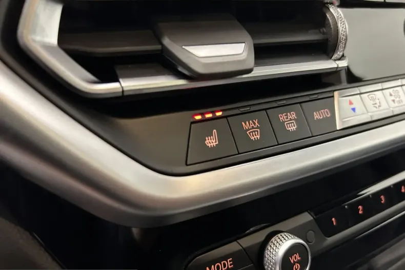 BMW X4 (Seria X) din 2025 cu 7.382 km - oferta BMW213610 - foto 25