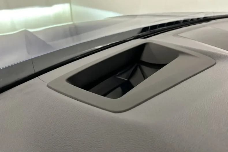 BMW X4 (Seria X) din 2025 cu 7.382 km - oferta BMW213610 - foto 32