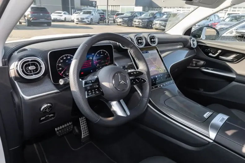 Mercedes-Benz GLC 220 (Clasa GLC) din 2025 cu 62.240 km - oferta MER213611 - foto 4