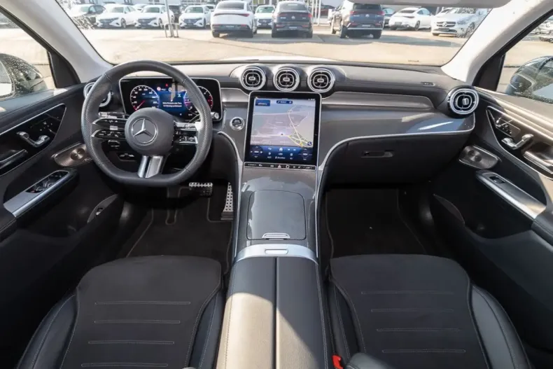 Mercedes-Benz GLC 220 (Clasa GLC) din 2025 cu 62.240 km - oferta MER213611 - foto 9