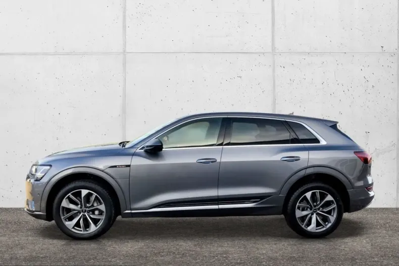 Audi e-tron din 2022 cu 55.000 km - oferta AUD213621 - foto 2