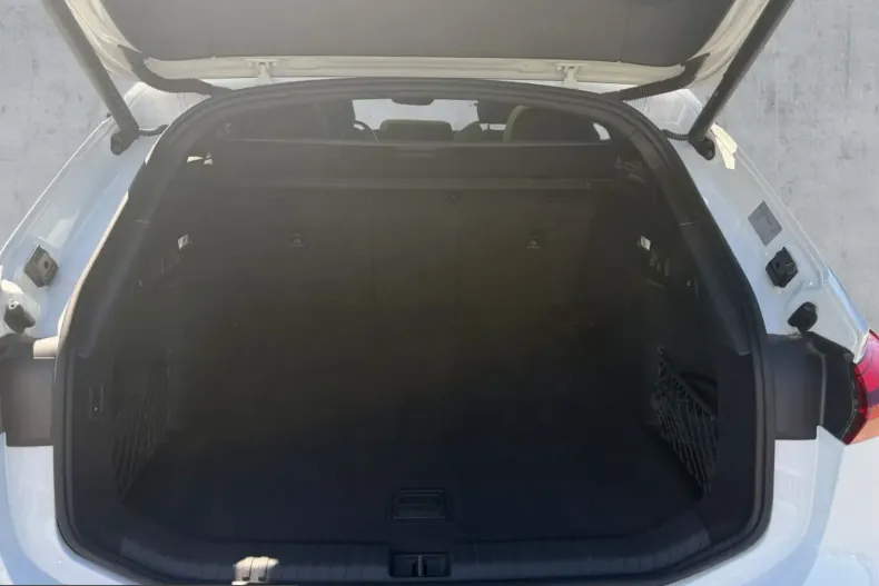 Audi A6 din 2025 cu 17.639 km - oferta AUD213622 - foto 13
