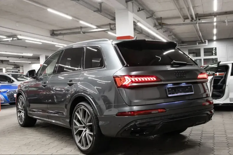Audi Q7 din 2022 cu 54.062 km - oferta AUD213625 - foto 3
