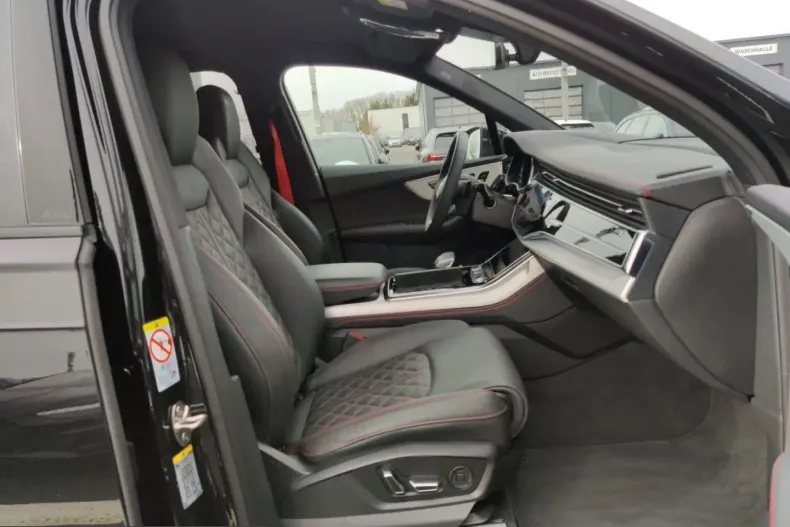 Audi Q7 din 2025 cu 10.407 km - oferta AUD213626 - foto 11