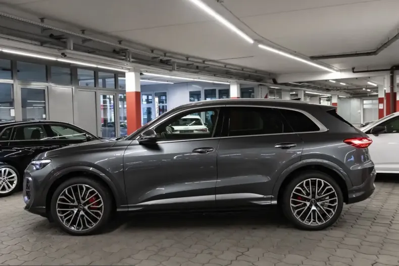 Audi Q5 din 2025 cu 4.351 km - oferta AUD213627 - foto 2