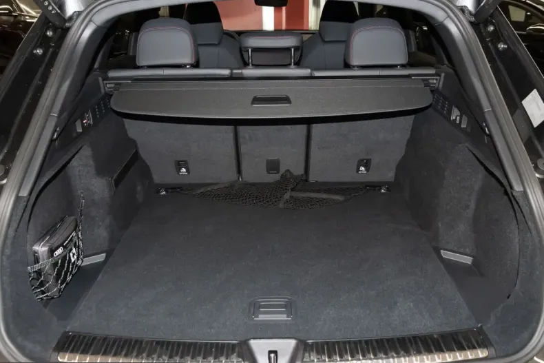 Audi Q5 din 2025 cu 4.351 km - oferta AUD213627 - foto 7