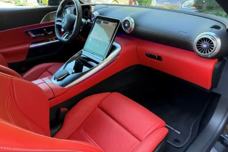 Mercedes-Benz SL 55 AMG (Clasa SL) din 2024 cu 18.000 km - oferta MER213633 - foto 18