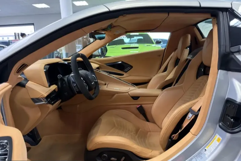 Corvette C8 din 2023 cu 9.800 km - oferta COR213635 - foto 23