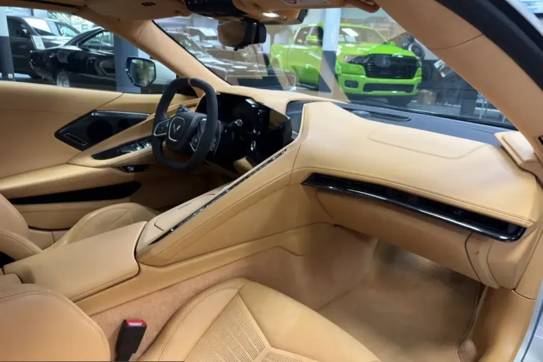 Corvette C8 din 2023 cu 9.800 km - oferta COR213635 - foto 35