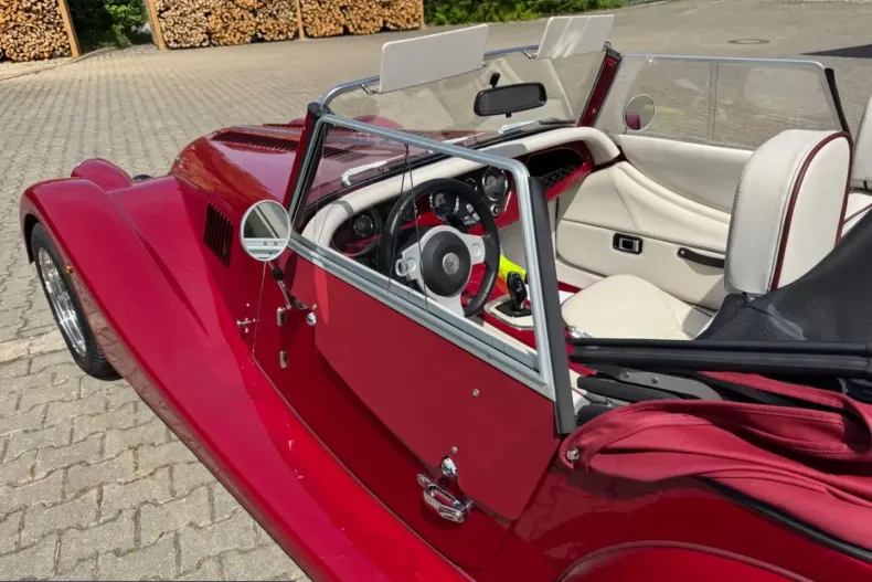 Morgan Plus 4 din 2025 cu 1.090 km - oferta MOR213639 - foto 7