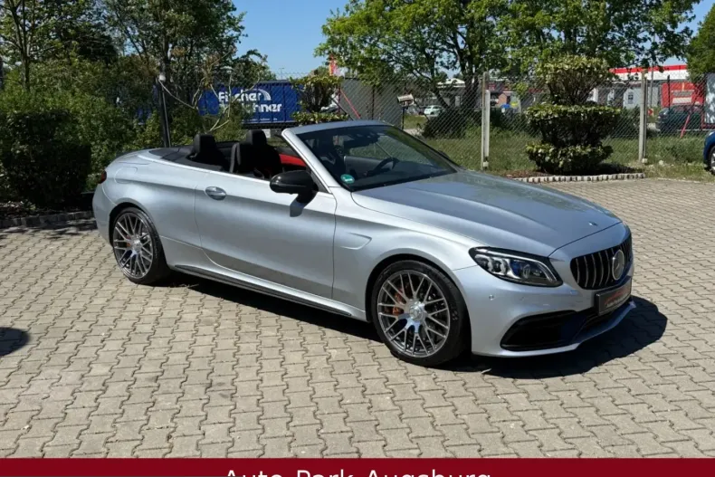 Mercedes-Benz C 63 AMG (Clasa C) din 2023 cu 22.000 km - oferta MER213646 - foto 5