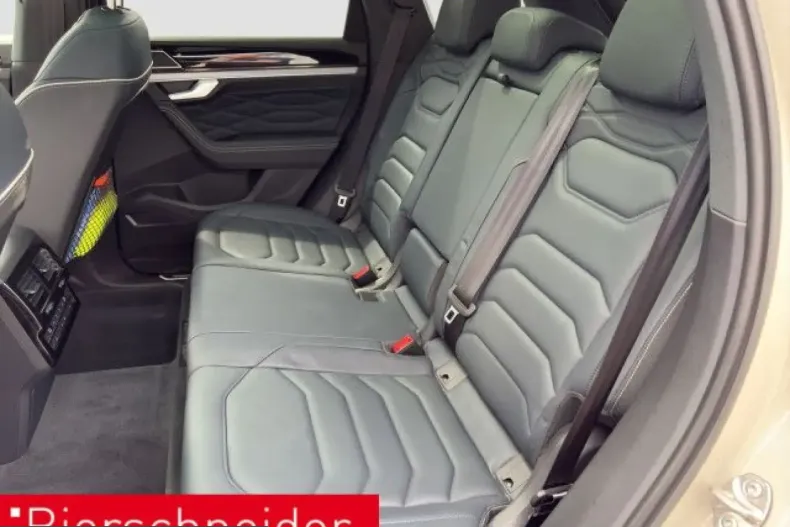 Volkswagen Touareg din 2025 cu 10.577 km - oferta VOL213655 - foto 14