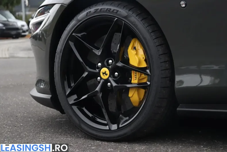 Ferrari Roma din 2024 cu 2.500 km - oferta FER213656 - foto 17