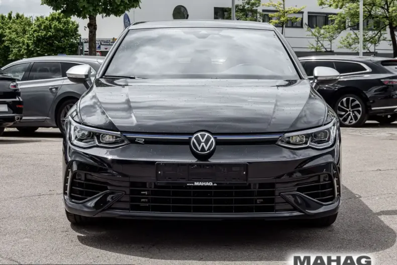 Volkswagen Golf din 2024 cu 33.986 km - oferta VOL213658 - foto 2