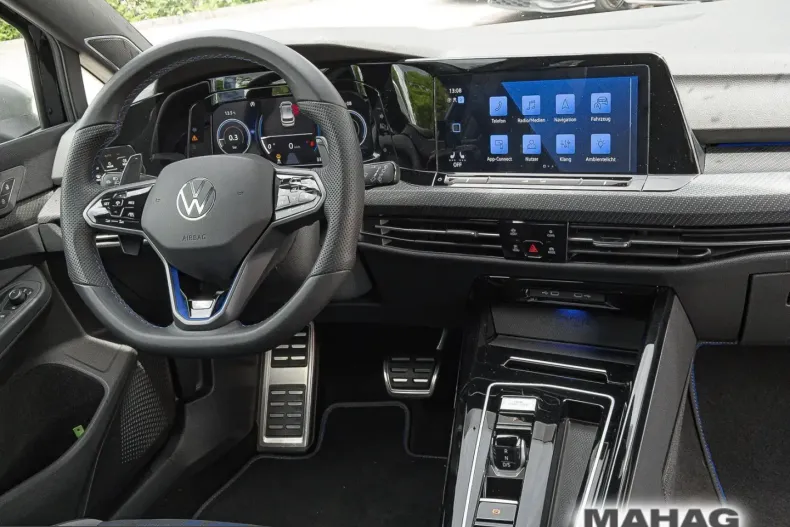 Volkswagen Golf din 2024 cu 33.986 km - oferta VOL213658 - foto 9