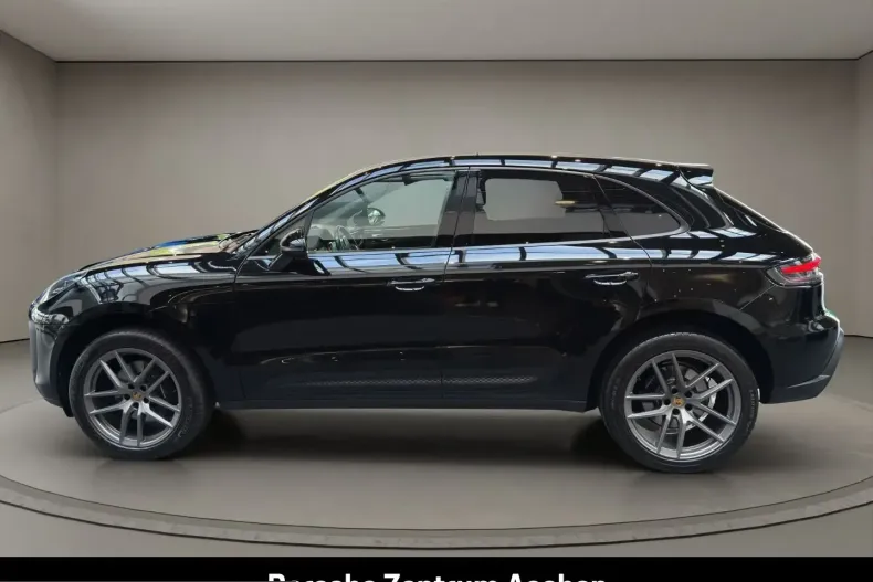 Porsche Macan din 2024 cu 31.081 km - oferta POR213660 - foto 2