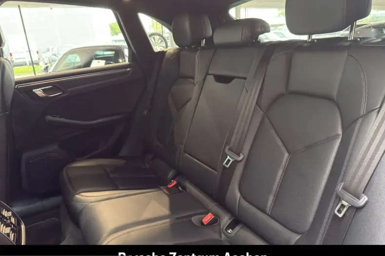 Porsche Macan din 2024 cu 31.081 km - oferta POR213660 - foto 23