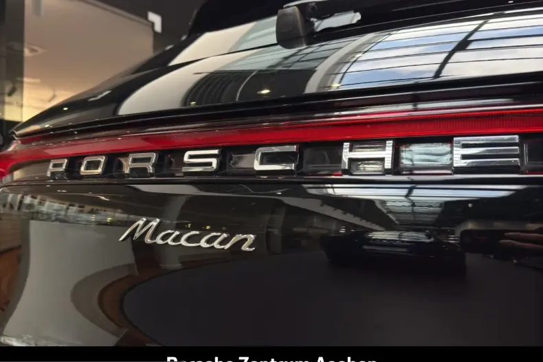 Porsche Macan din 2024 cu 31.081 km - oferta POR213660 - foto 27