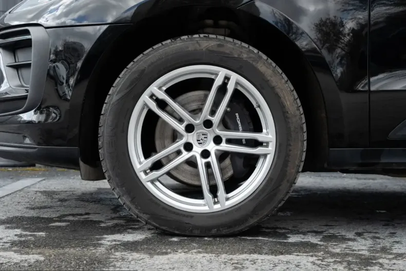 Porsche Macan din 2024 cu 28.500 km - oferta POR213661 - foto 6