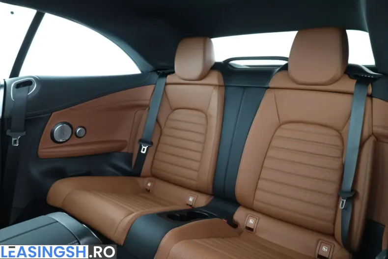 Mercedes-Benz C 43 AMG (Clasa C) din 2023 cu 17.500 km - oferta MER213665 - foto 13