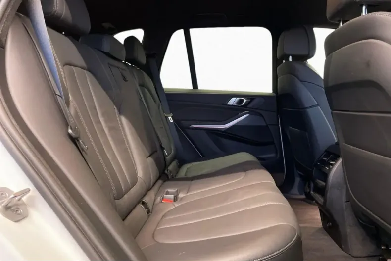 BMW X5 (Seria X) din 2022 cu 40.077 km - oferta BMW213680 - foto 8