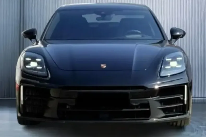 Porsche Panamera din 2025 cu 19.800 km - oferta POR213681 - foto 2