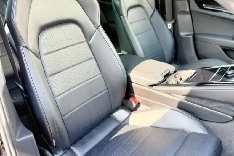 Porsche Panamera din 2025 cu 19.800 km - oferta POR213681 - foto 11