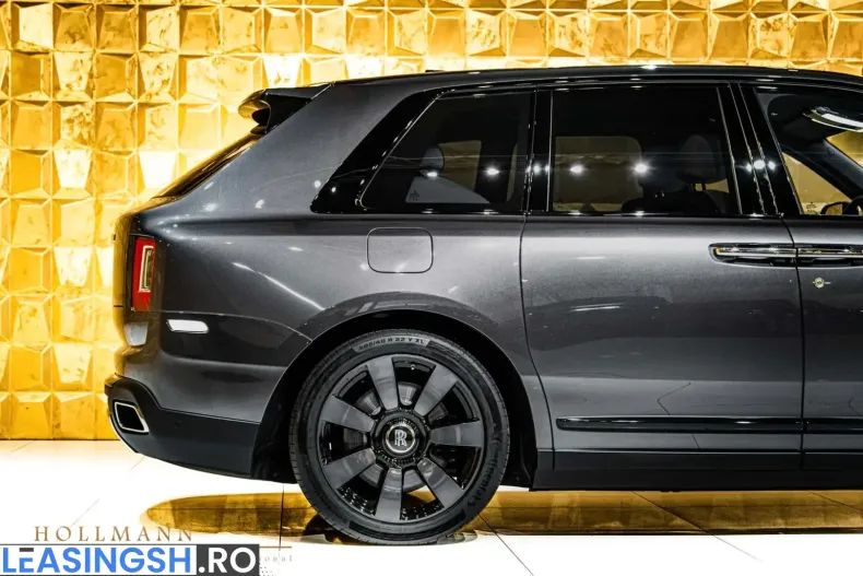 Rolls-Royce Cullinan din 2021 cu 13.105 km - oferta ROL213684 - foto 8