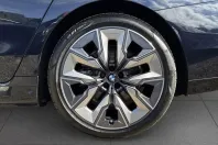 BMW i7 (Seria 7) din 2025 cu 913 km - oferta BMW213688 - foto 11