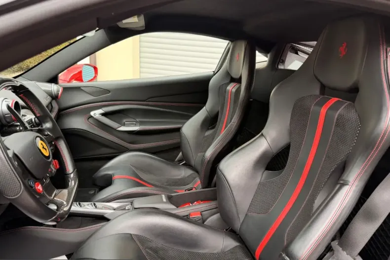Ferrari F8 din 2022 cu 9.500 km - oferta FER213691 - foto 16