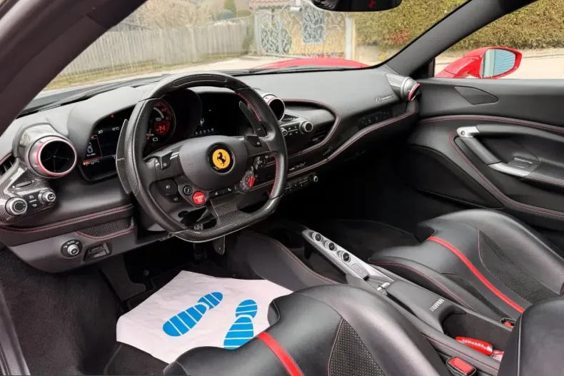 Ferrari F8 din 2022 cu 9.500 km - oferta FER213691 - foto 18