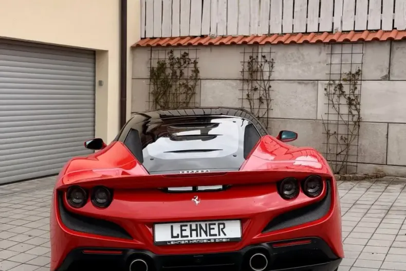 Ferrari F8 din 2022 cu 9.500 km - oferta FER213691 - foto 36