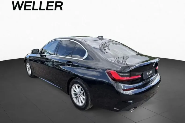 BMW 320 (Seria 3) din 2022 cu 55.177 km - oferta BMW213693 - foto 3