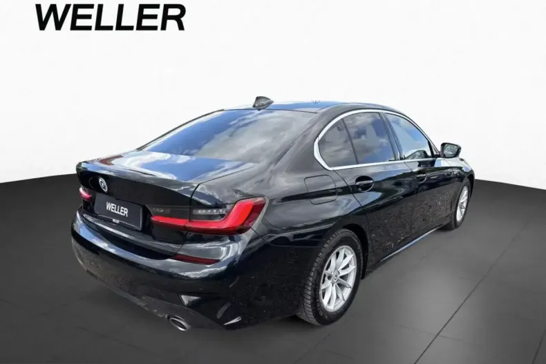 BMW 320 (Seria 3) din 2022 cu 55.177 km - oferta BMW213693 - foto 4