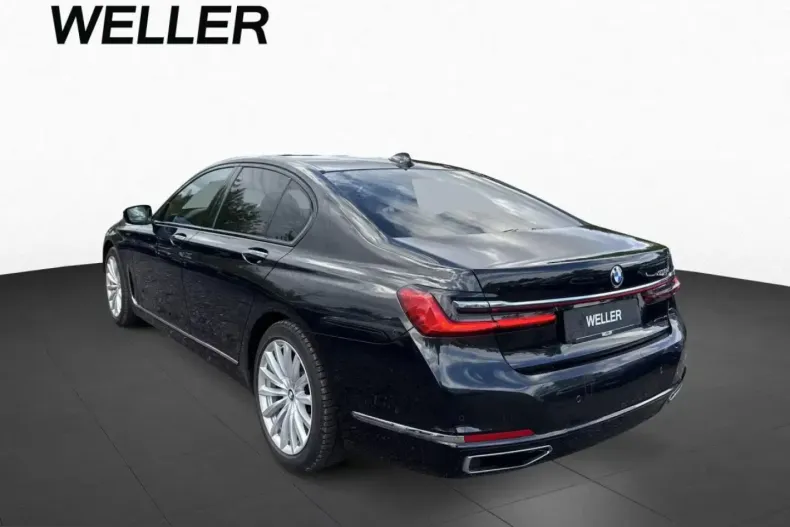BMW 730 (Seria 7) din 2022 cu 50.100 km - oferta BMW213694 - foto 3