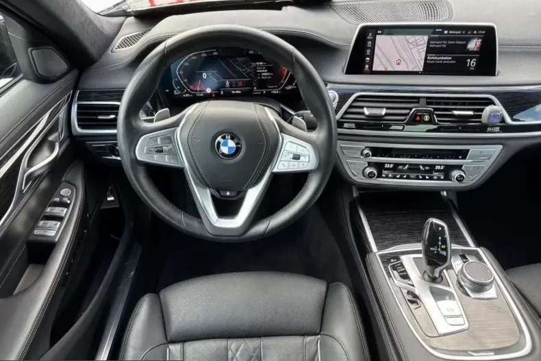 BMW 730 (Seria 7) din 2022 cu 50.100 km - oferta BMW213694 - foto 6