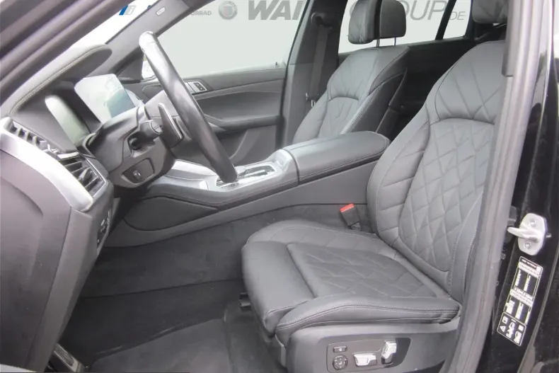 BMW X6 (Seria X) din 2023 cu 63.400 km - oferta BMW213700 - foto 10