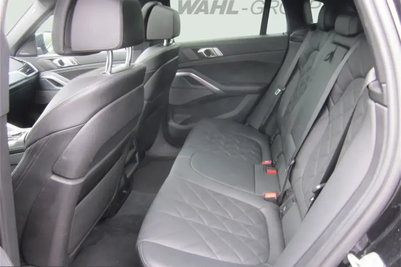 BMW X6 (Seria X) din 2023 cu 63.400 km - oferta BMW213700 - foto 11