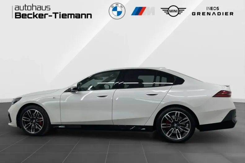 BMW 520 (Seria 5) din 2025 cu 26.606 km - oferta BMW213714 - foto 3