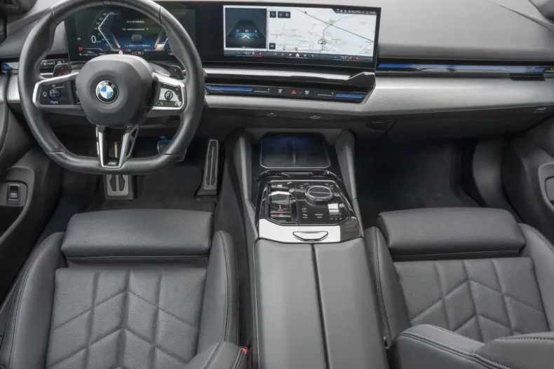 BMW 520 (Seria 5) din 2024 cu 15.275 km - oferta BMW213715 - foto 5